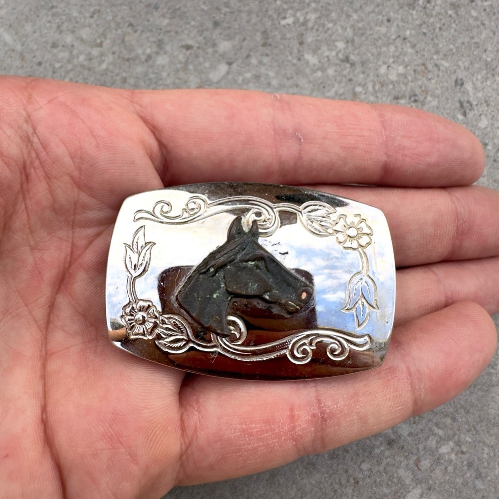 Vintage Silver Metal Small Belt Buckle Horse Head Made in USA Floral Engraved‎